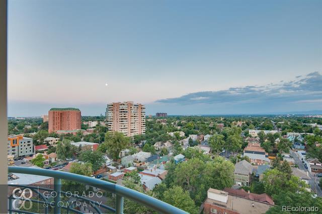 Building Photo - 400 E 3rd Ave