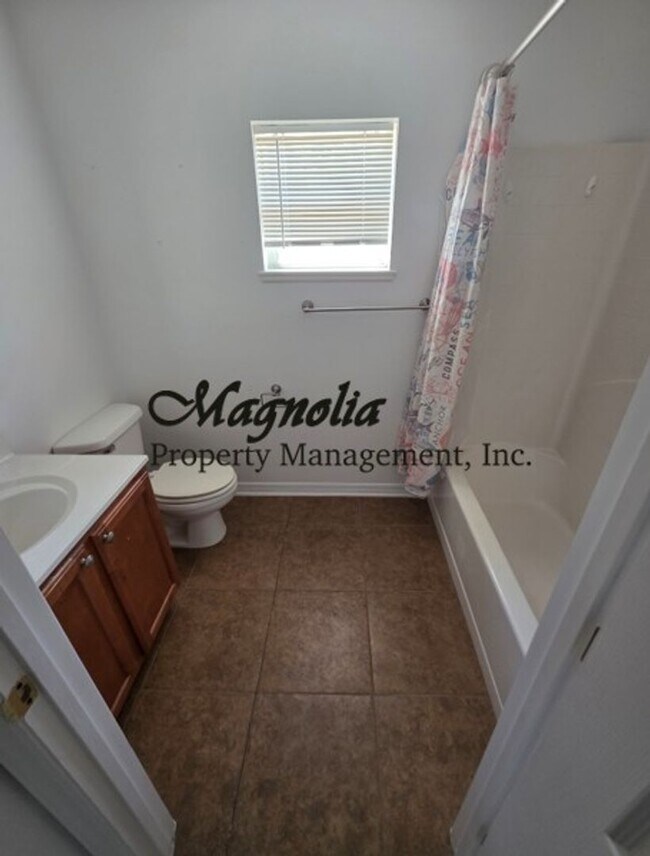 Building Photo - 1629 Pickard Cir
