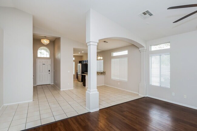 Building Photo - 2479 Crystal Ship Ct