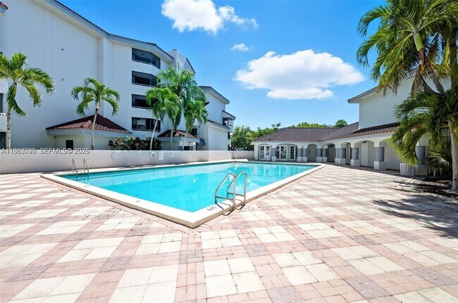 Building Photo - 8365 SW 152nd Ave