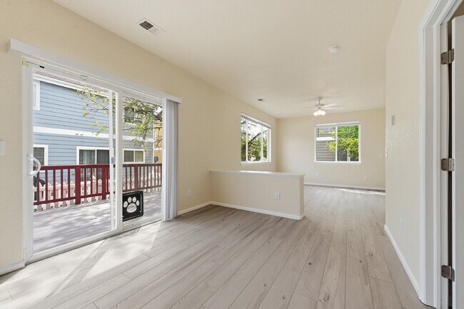 Building Photo - $2,740.95 - 3 Bed, 2 Bath Home in Thornton with Central AC and In Unit Laundry!
