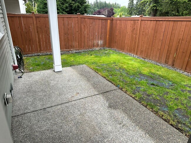Building Photo - 3Bd/2.5Ba Covington House