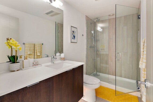 Building Photo - Modern Beacon Hill Townhome | Rooftop Deck...