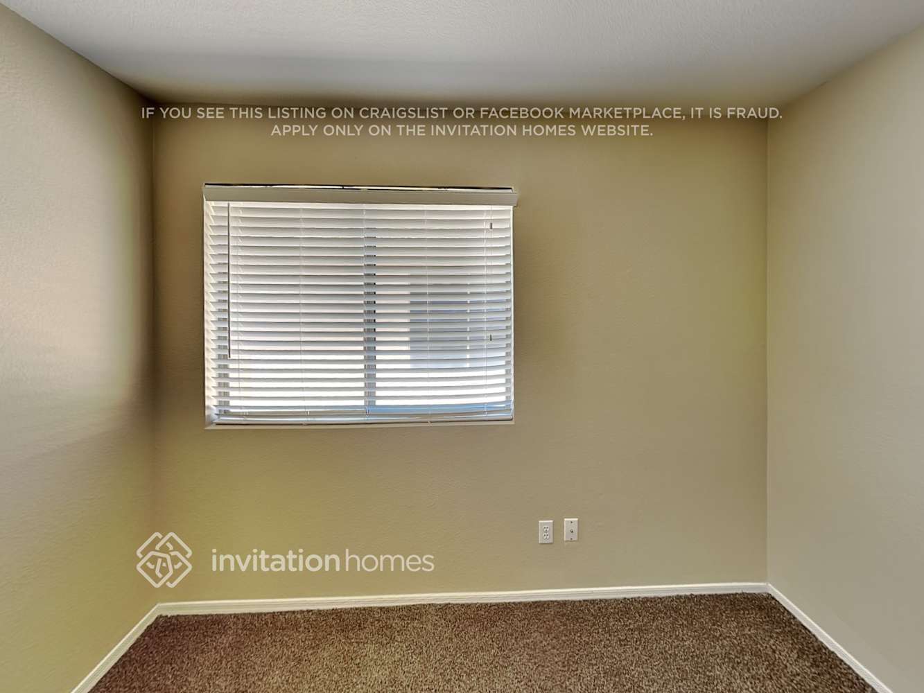 Building Photo - 866 E Mohave Ln