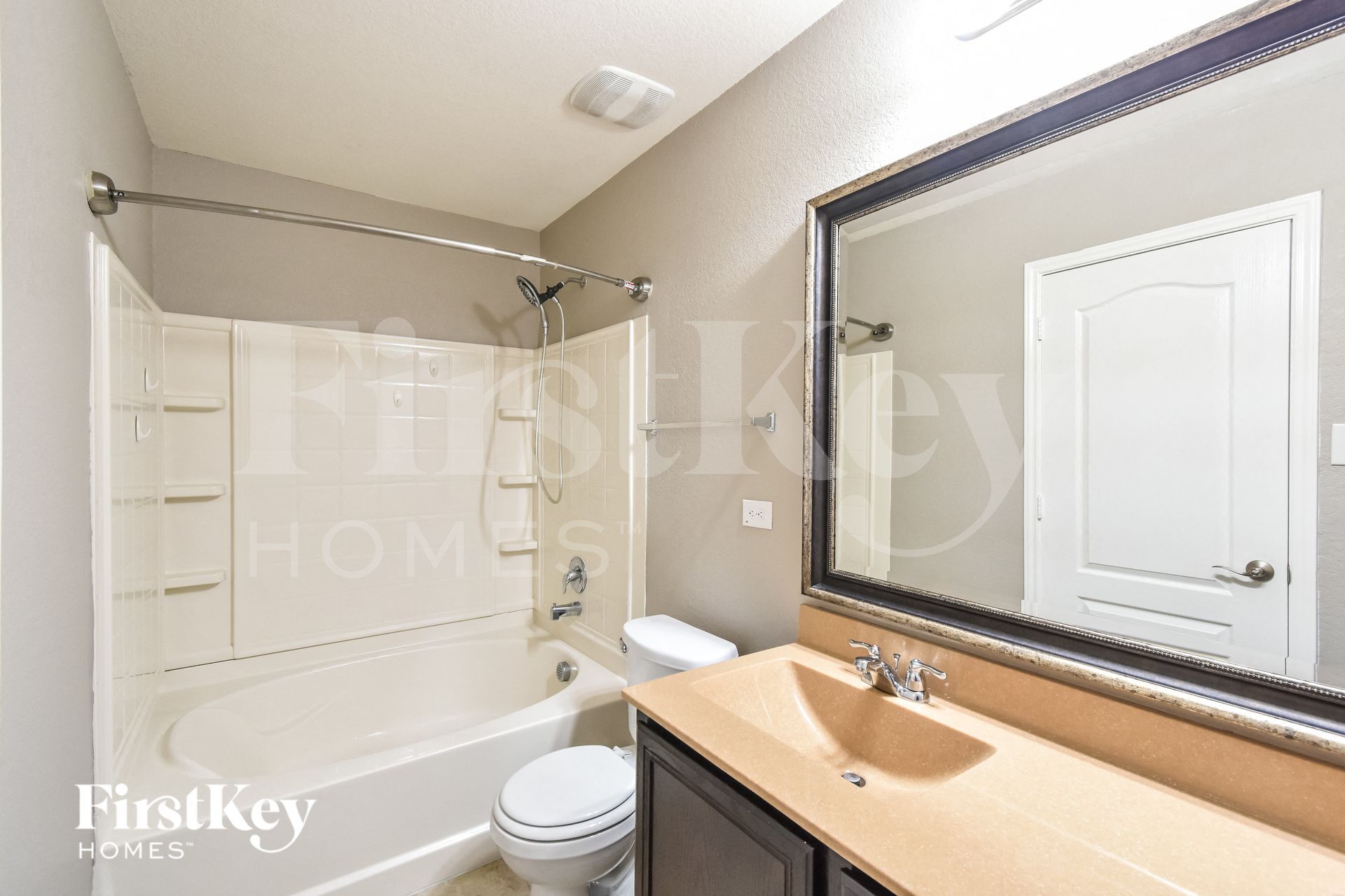 Building Photo - 8414 Piedras Crk