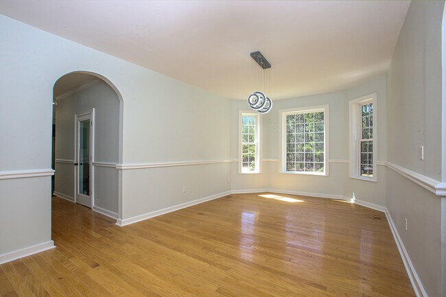 Building Photo - 1508 Mullis Rd