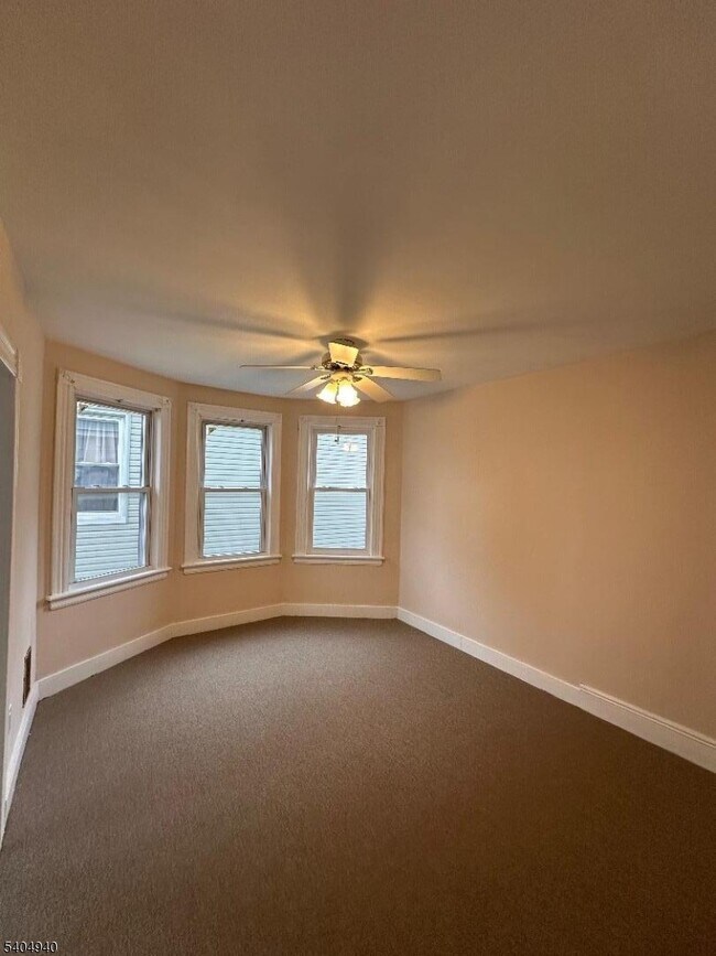 Building Photo - 956 Lafayette St