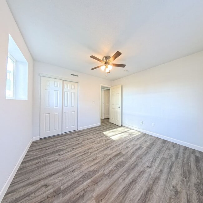 Building Photo - 2715 Summer Meadows Dr