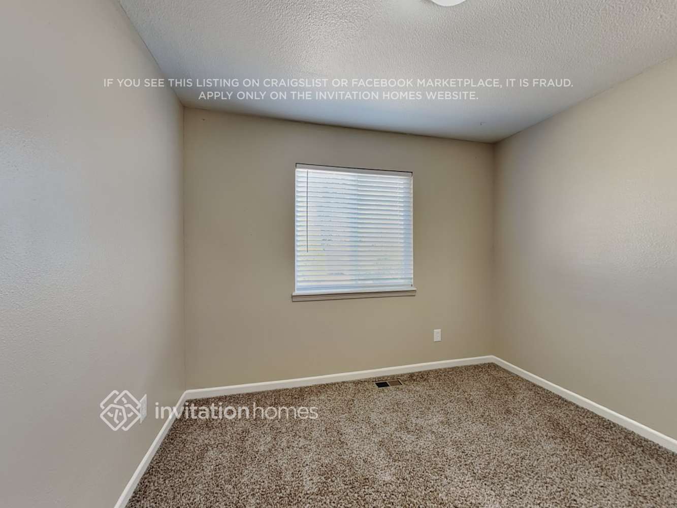 Building Photo - 7025 Burroback Ct