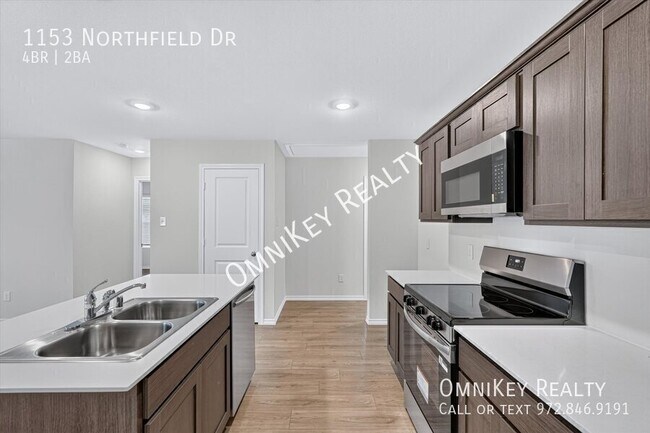 Building Photo - 1153 Northfield Dr
