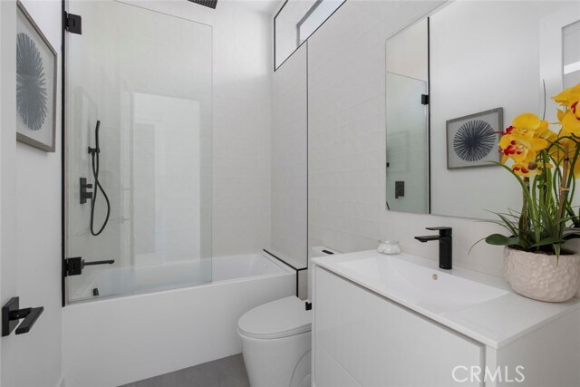 Building Photo - 3620 Ellsworth St