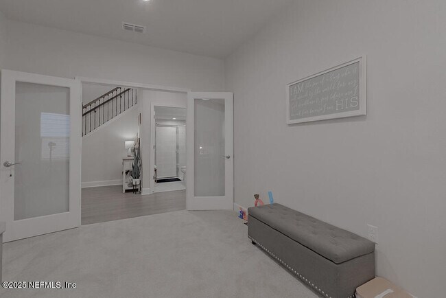 Building Photo - 217 Tower Ct