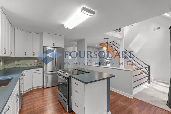 Building Photo - Single Family | One-acre lot in Powell Far...