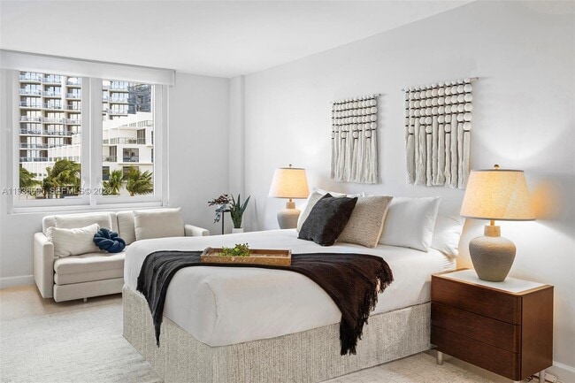 Building Photo - 2301 Collins Ave