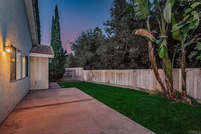 Building Photo - 1167 Meadow Lake Dr