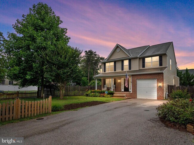 Building Photo - 132B Pineview Ave