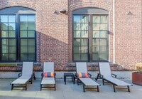 Building Photo - Silk Lofts