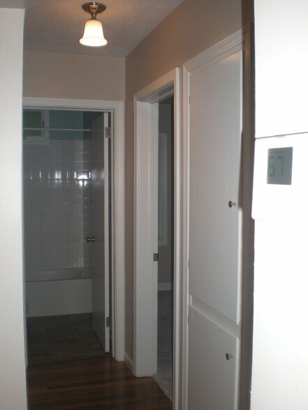 Building Photo - 118 Robinwood Blvd