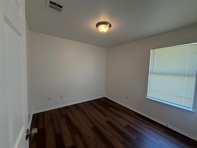 Building Photo - 8118 Tanner Ave