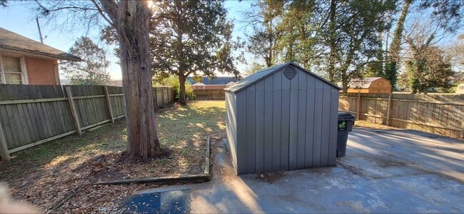 Building Photo - 3403 South St