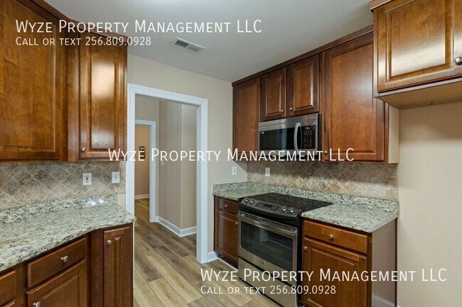 Building Photo - 104 Hardiman Pl Ln