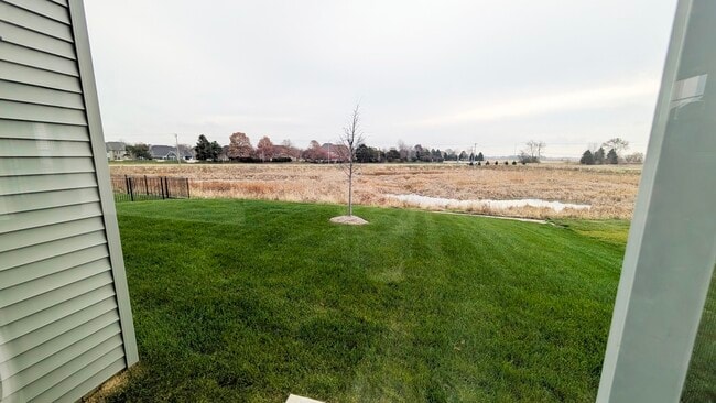 Building Photo - 26142 W Sherwood Cir