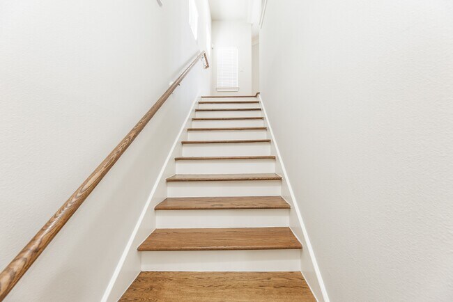 Building Photo - 2616 Starboard Point Dr