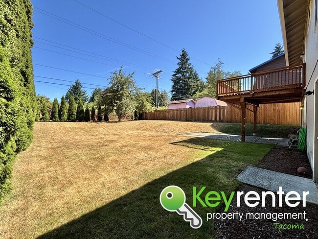 Building Photo - North Tacoma home located in Cul-De-Sac an...