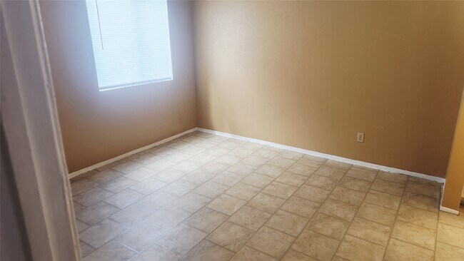 Building Photo - 12511 Ashford Meadow Dr