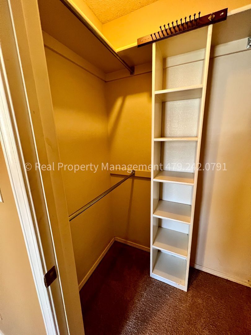 Building Photo - 51 Grand Brook Dr