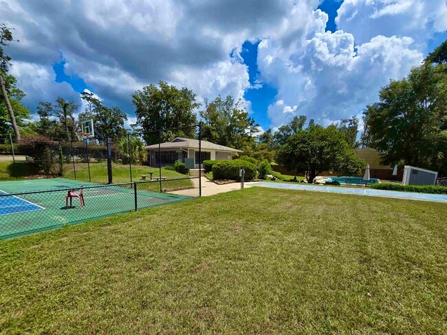 Building Photo - 2840 Blairstone Ct