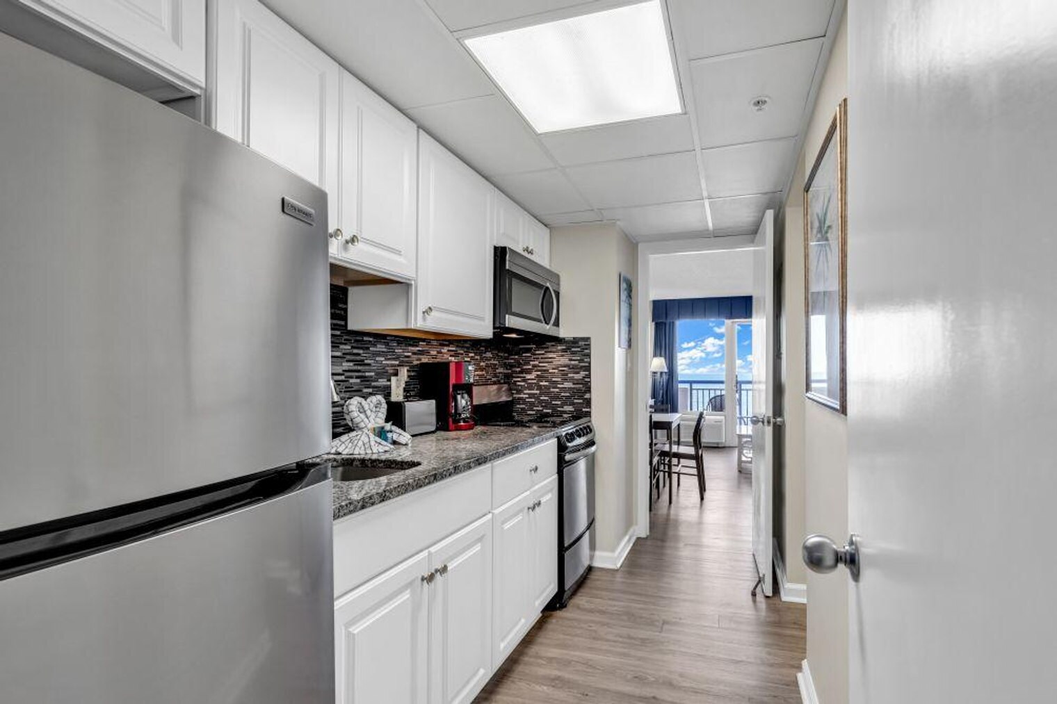 Building Photo - 2300 N Ocean Blvd