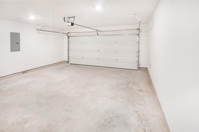 Building Photo - 5508 Knox Lndg Dr