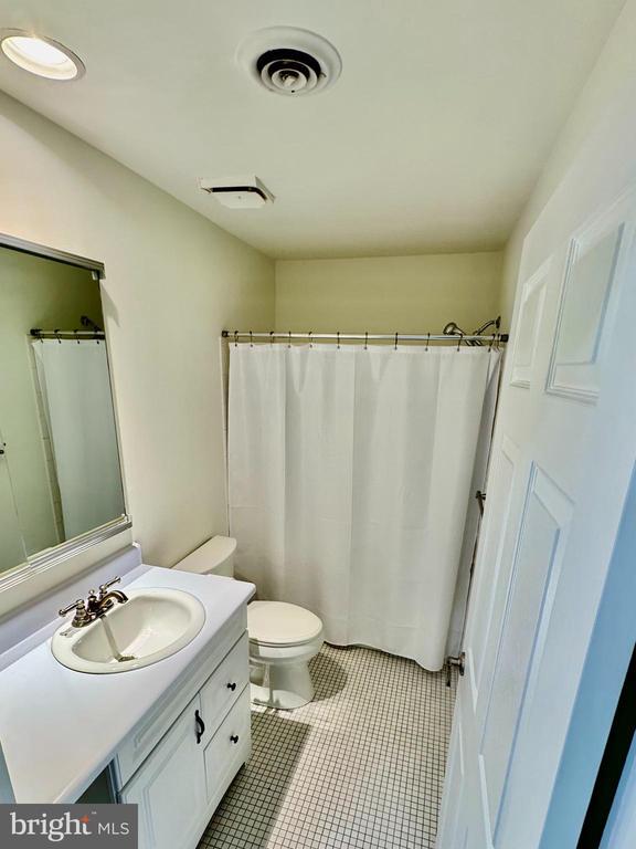 Building Photo - 41 Ashton Way