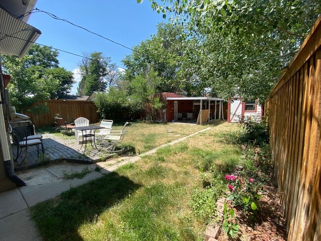 Building Photo - Aug 2025 - 4 Bedroom 2 Bathroom Wash Park ...