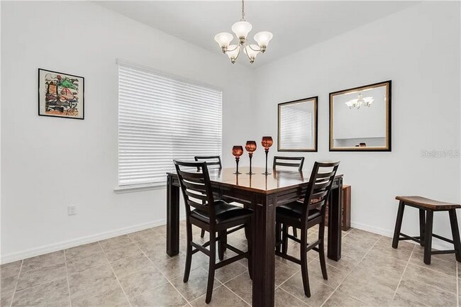 Building Photo - 9428 Woodcrane Dr