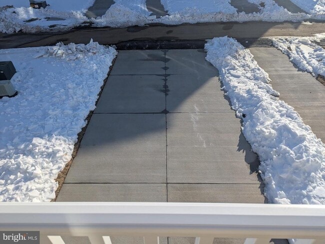 Building Photo - 212 Swan Fld Ave