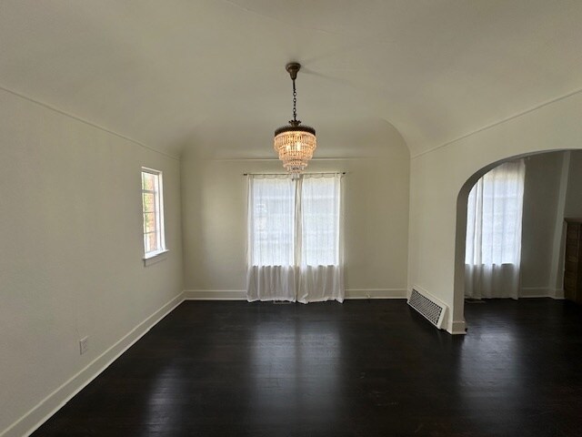 Building Photo - 212 Edgemere Ct