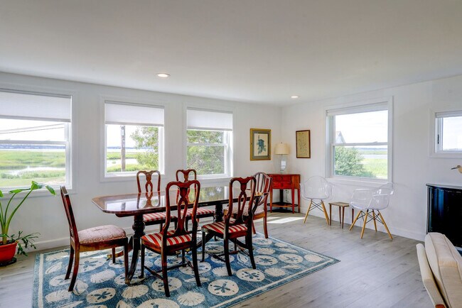 Building Photo - 53 Plum Island Turnpike