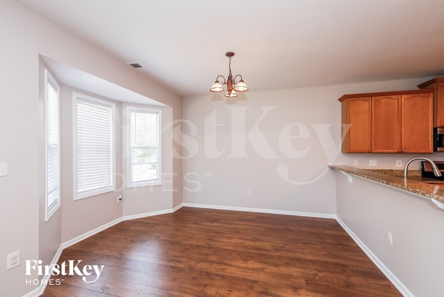 Building Photo - 3000 Semmes Ln