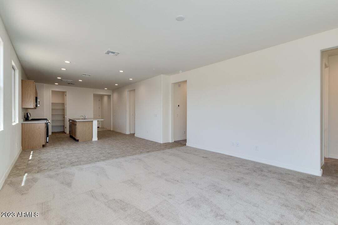 Building Photo - 1674 N Hester Trl