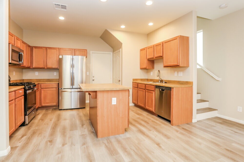 Building Photo - 8908 Brentwood Grove Ct