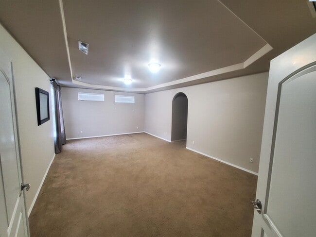 Building Photo - Sourthridge Area for rent