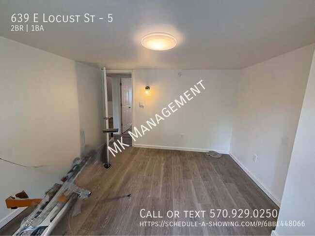 Building Photo - 639 E Locust St
