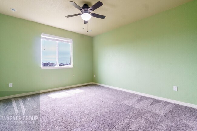 Building Photo - 10652 Abrams Dr