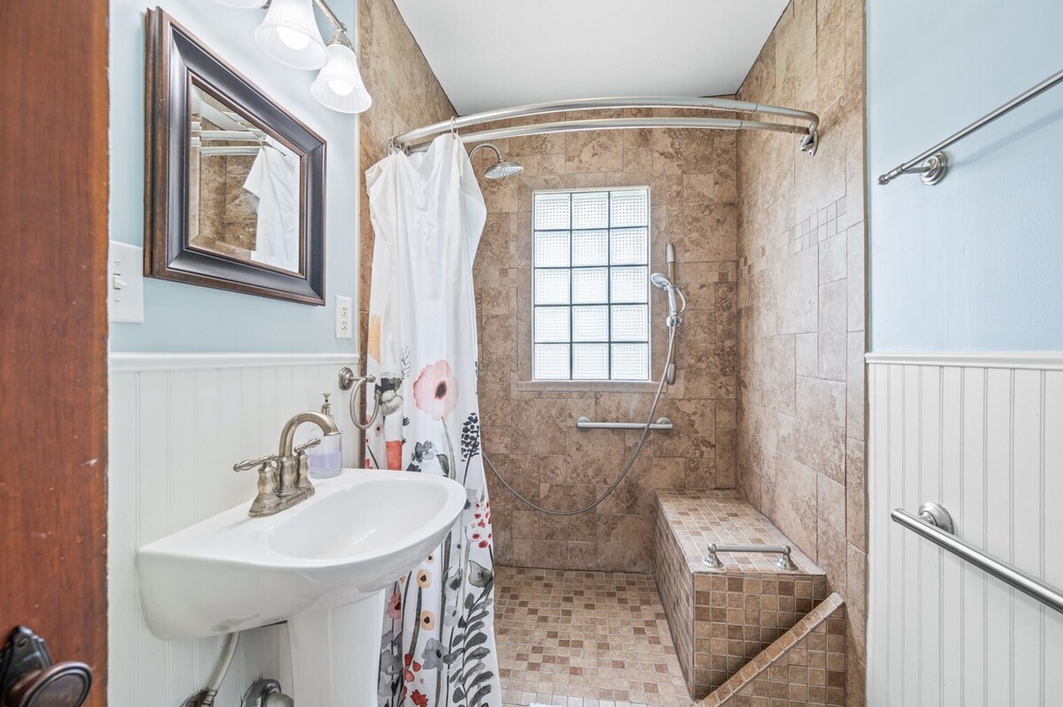 Building Photo - 2637 17th St