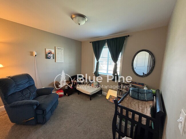 Building Photo - 5506 Eaglewood Dr