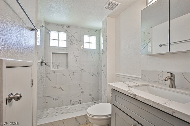 Building Photo - 9285 Casa Christina Ln