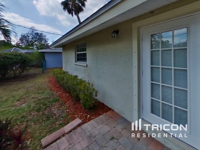 Building Photo - 3036 Regatta Dr