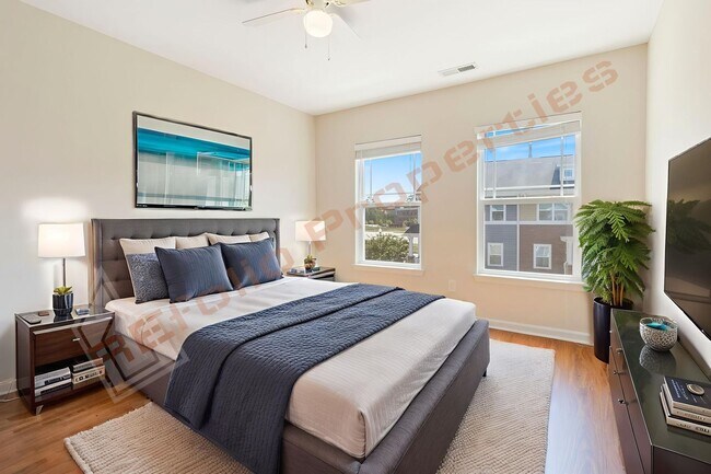 Building Photo - No Carpet! Beautiful 3-Story Townhome with...